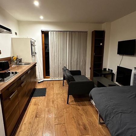 Cosy Studio Apartment Sheffield Exterior photo